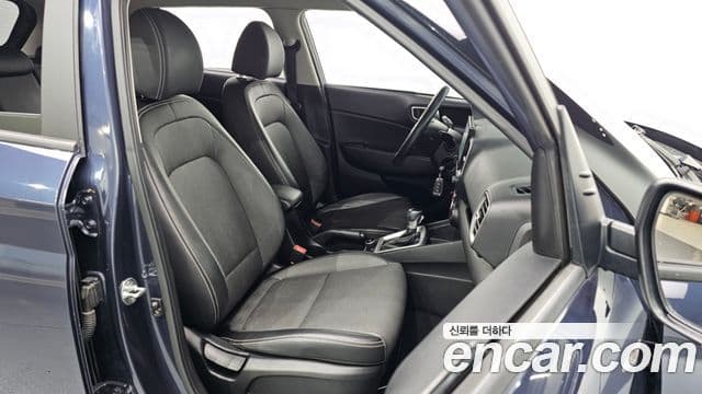 Hyundai Venue 1.6 Smart, 2020 11