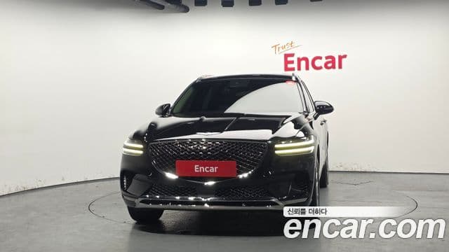Genesis GV70, 2022 3