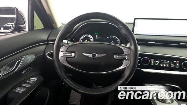 Genesis GV70, 2022 13