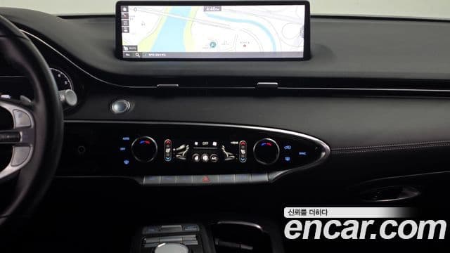 Genesis GV70, 2022 14