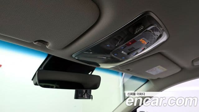 Genesis GV70, 2022 17