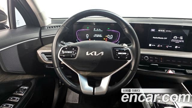 Kia K8 Noblesse Light, 2022 13