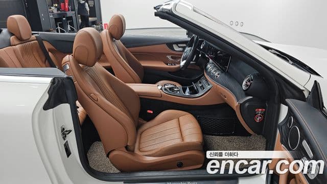Mercedes-Benz E-класс W213 E220d кабриолет, 2020 11