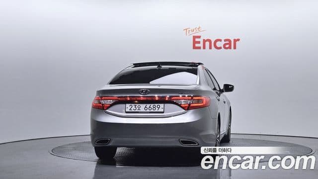 Hyundai Grandeur HG Modern, 2014 4