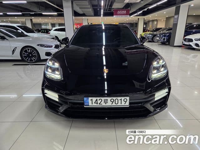 Porsche Panamera (971), 2021 3