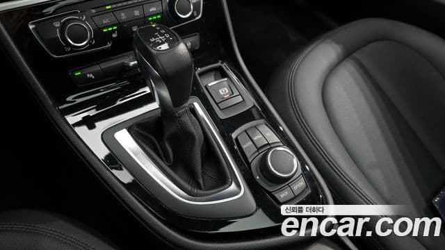 BMW 2시리즈 active 투어러 (F45) Joy, 2015 9