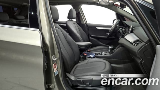 BMW 2시리즈 active 투어러 (F45) Joy, 2015 10