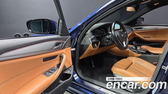 BMW 5시리즈 (G30) 520d M Sport, 2017 11