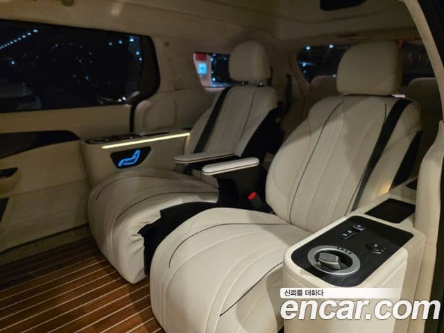 Kia Carnival 4세대 бензин 9인승 High Limousine(компания по спецнадстройкам), 2023 12