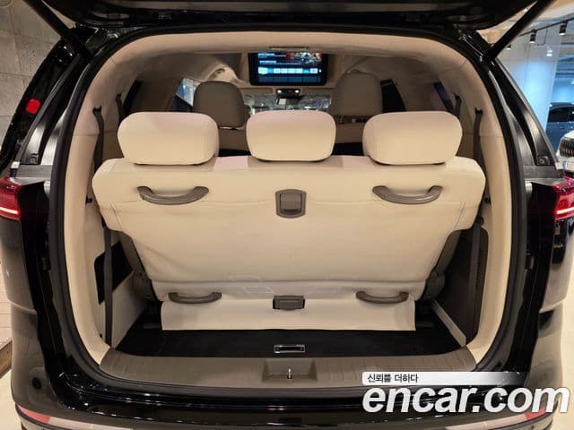 Kia Carnival 4세대 бензин 9인승 High Limousine(компания по спецнадстройкам), 2023 18