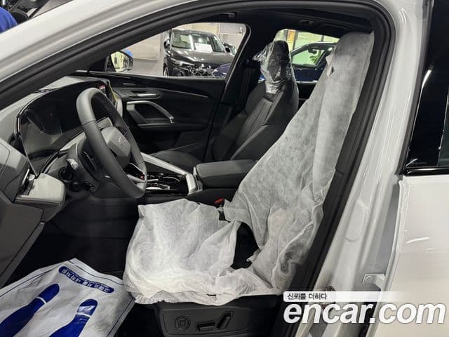 Audi Q5 (80A) 40 TDI Quattro S Line чёрный Edition, 2025 7