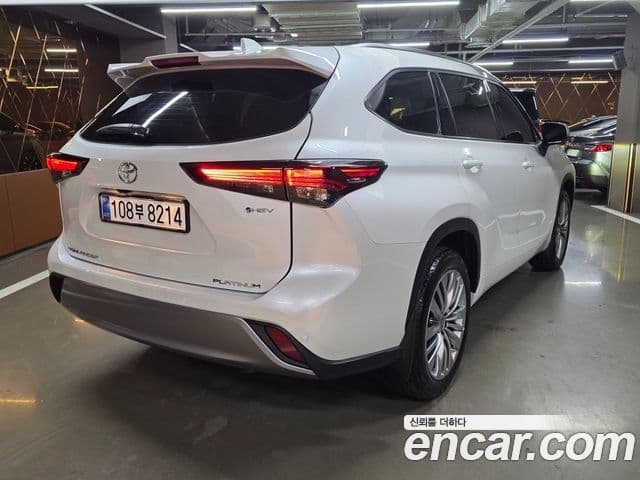 Toyota Highlander 4세대 Platinum, 2025 2