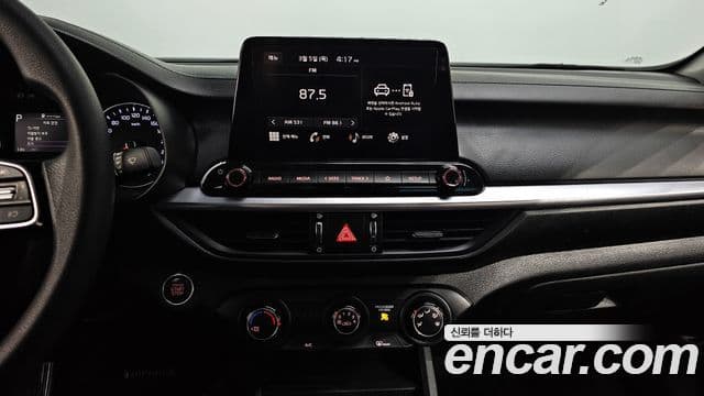 Kia The / новый New K3 2세대 Trendy, 2023 14