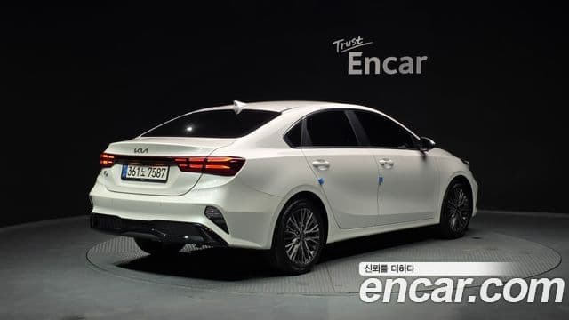 Kia The / новый New K3 2세대 Signature, 2023 2