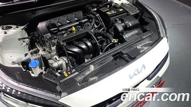 Kia The / новый New K3 2세대 Signature, 2023 6