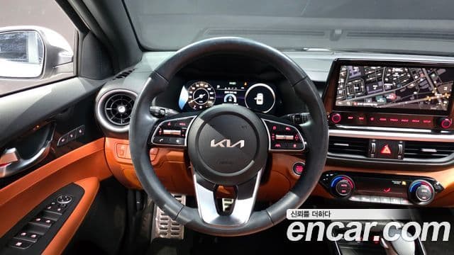 Kia The / новый New K3 2세대 Signature, 2023 13