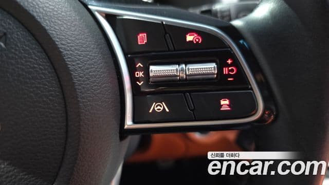 Kia The / новый New K3 2세대 Signature, 2023 17