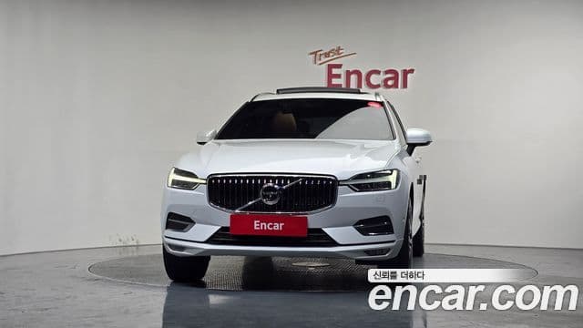 Volvo XC60 2세대 D4 Inscription, 2018 3