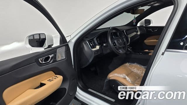 Volvo XC60 2세대 D4 Inscription, 2018 10