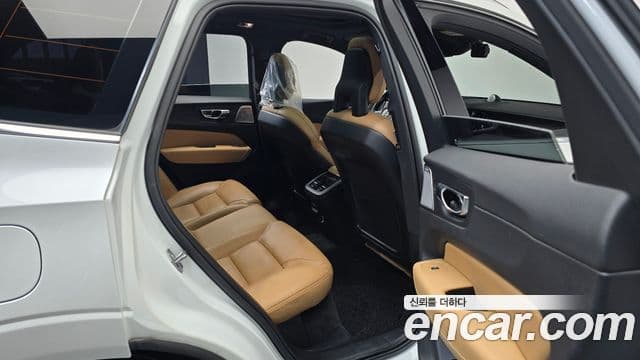 Volvo XC60 2세대 D4 Inscription, 2018 12