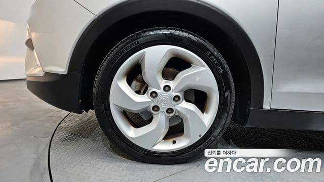 KG모빌리티(SsangYong) Tivoli люксовая версия, 2015 все фото