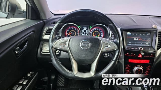 KG모빌리티(SsangYong) Tivoli люксовая версия, 2015 13