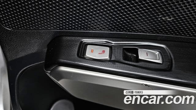 KG모빌리티(SsangYong) Tivoli люксовая версия, 2015 19