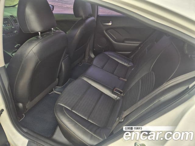 Kia The / новый New K3 Trendy, 2016 7