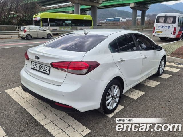 Kia The / новый New K3 Trendy, 2016 19