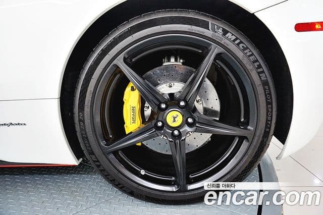 Ferrari 458 Italia, 2013 20