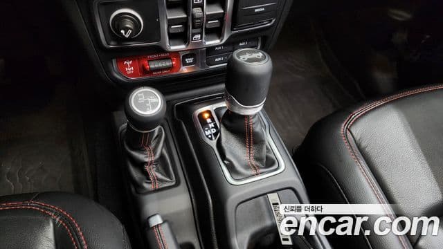Jeep Wrangler (JL) 2.0 Rubicon Power top 4도어, 2019 9