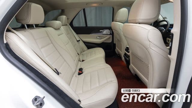 Mercedes-Benz GLE-класс W167 GLE350e 4MATIC, 2021 11