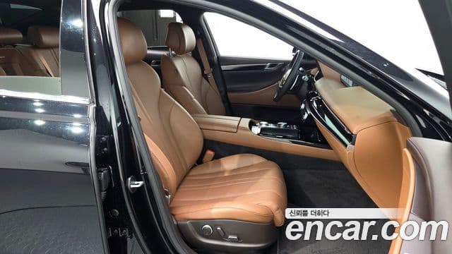 Genesis G80 (RG3) бензин 2.5 турбо 2WD, 2024 10