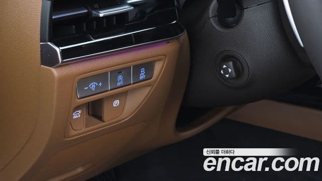 Genesis G80 (RG3) бензин 2.5 турбо 2WD, 2024 16