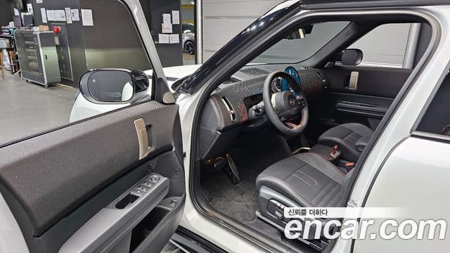Mini Cooper S Countryman 3세대 ALL4 JCW, 2025 10