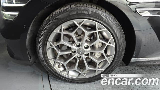 Genesis G80 (RG3) бензин 2.5 турбо AWD, 2024 все фото