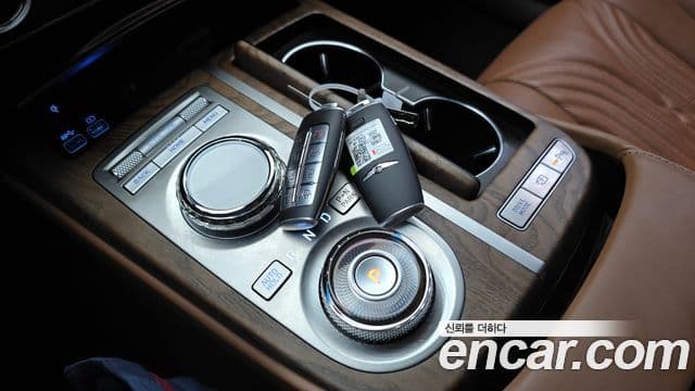 Genesis G80 (RG3) бензин 2.5 турбо AWD, 2024 9