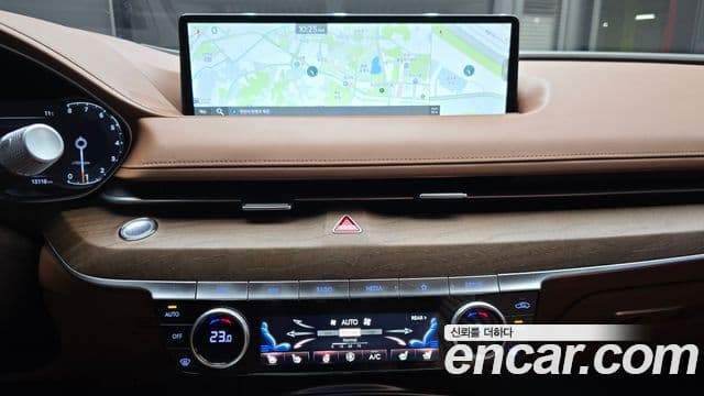 Genesis G80 (RG3) бензин 2.5 турбо AWD, 2024 16