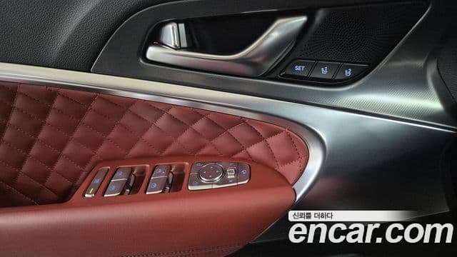 Genesis The / новый New G70, 2025 13