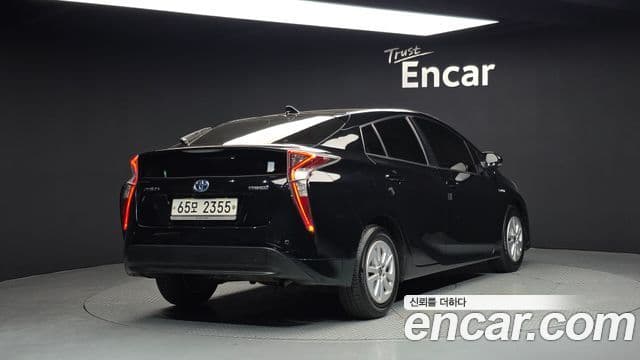 Toyota 프리우스 4세대 1.8 E, 2017 2