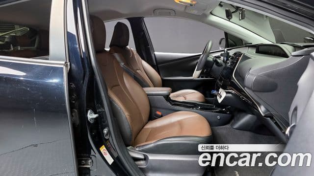 Toyota 프리우스 4세대 1.8 E, 2017 10