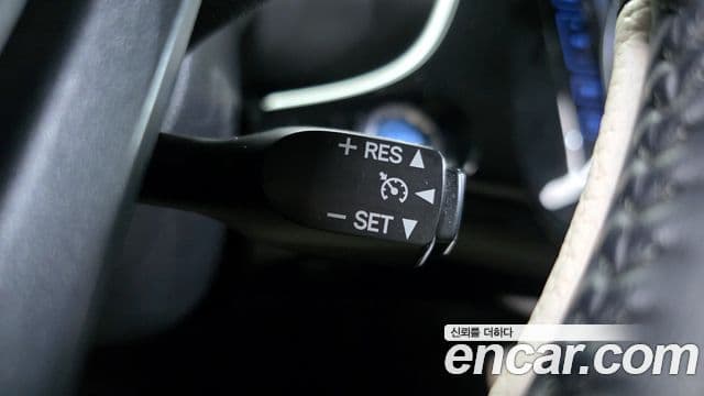 Toyota 프리우스 4세대 1.8 E, 2017 18