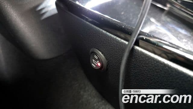 Toyota 프리우스 4세대 1.8 E, 2017 19