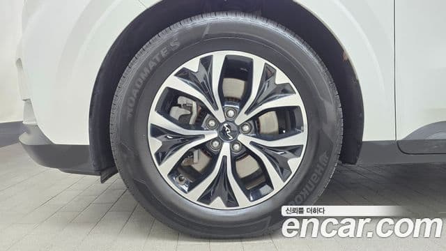 Kia Carnival 4세대 Prestige, 2023 все фото