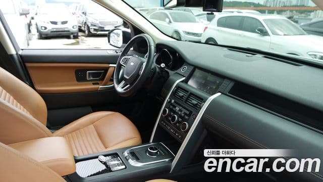 Land Rover Discovery Sport Luxury, 2018 9