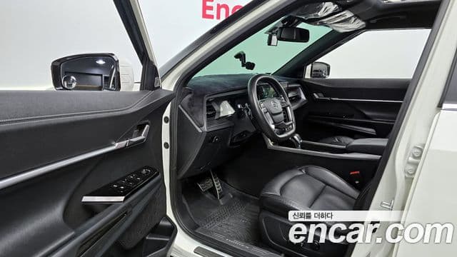 KG모빌리티(SsangYong) Torres T7, 2023 11