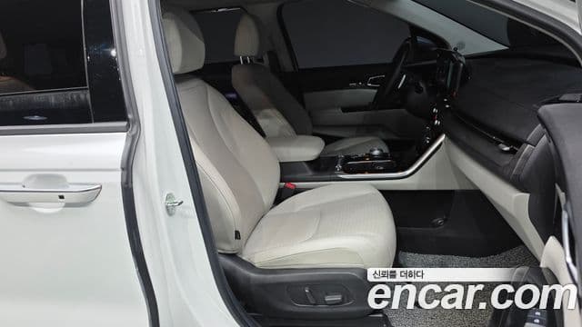 Kia Carnival 4세대 Signature, 2023 11