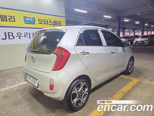 Kia All New Morning Luxury, 2015 4