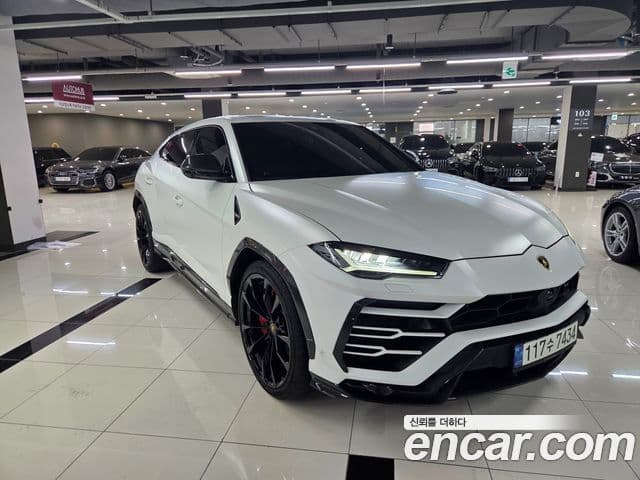 Lamborghini Urus 4.0 V8, 2020 1