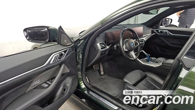 BMW i4 eDrive40 M Sport Pro, 2022 10